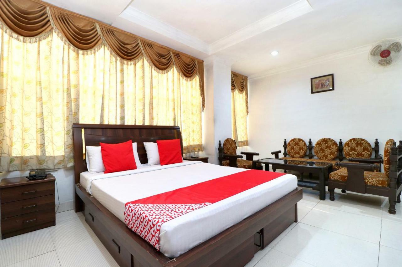 Oyo 13365 Hotel Teg Royal Amritsar Exterior photo